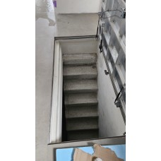 Люк напольный под плитку 80x120 П Алюминиевый